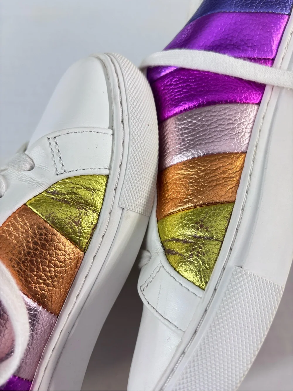 Kurt Geiger Metallic Rainbow Sneakers White Leather Iridescent Fun Leather 8.5